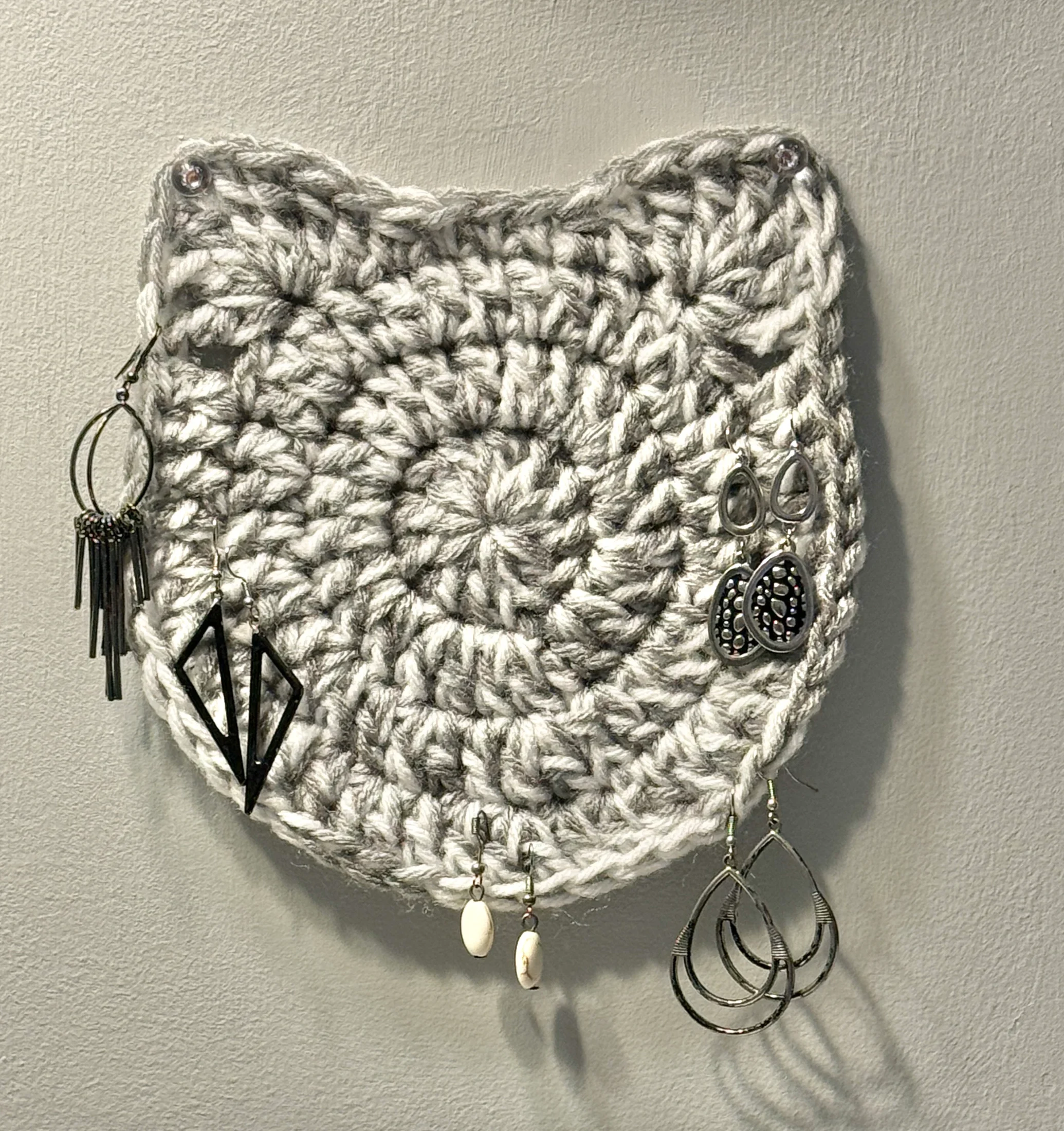 Earring Hanging